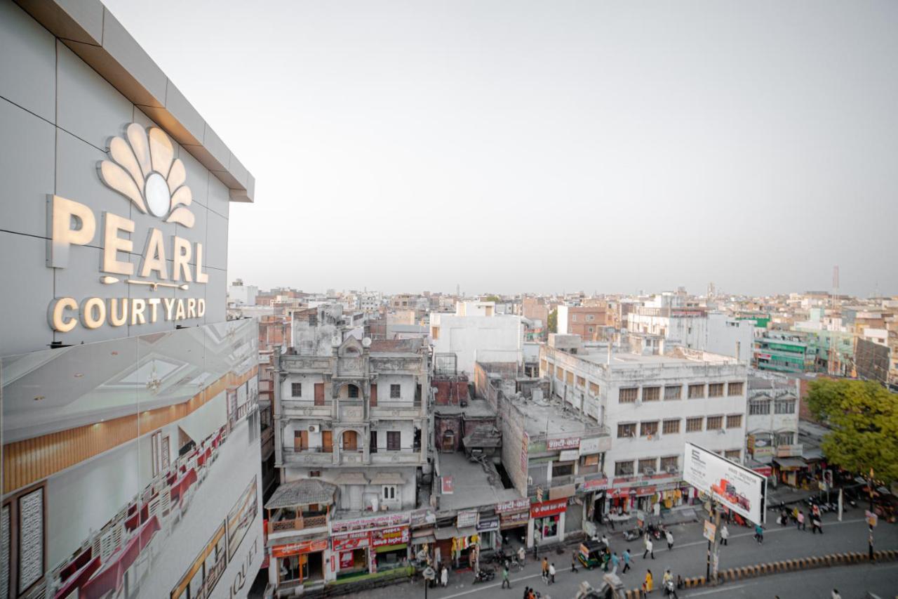 Hotel Pearl Courtyard Varanasi