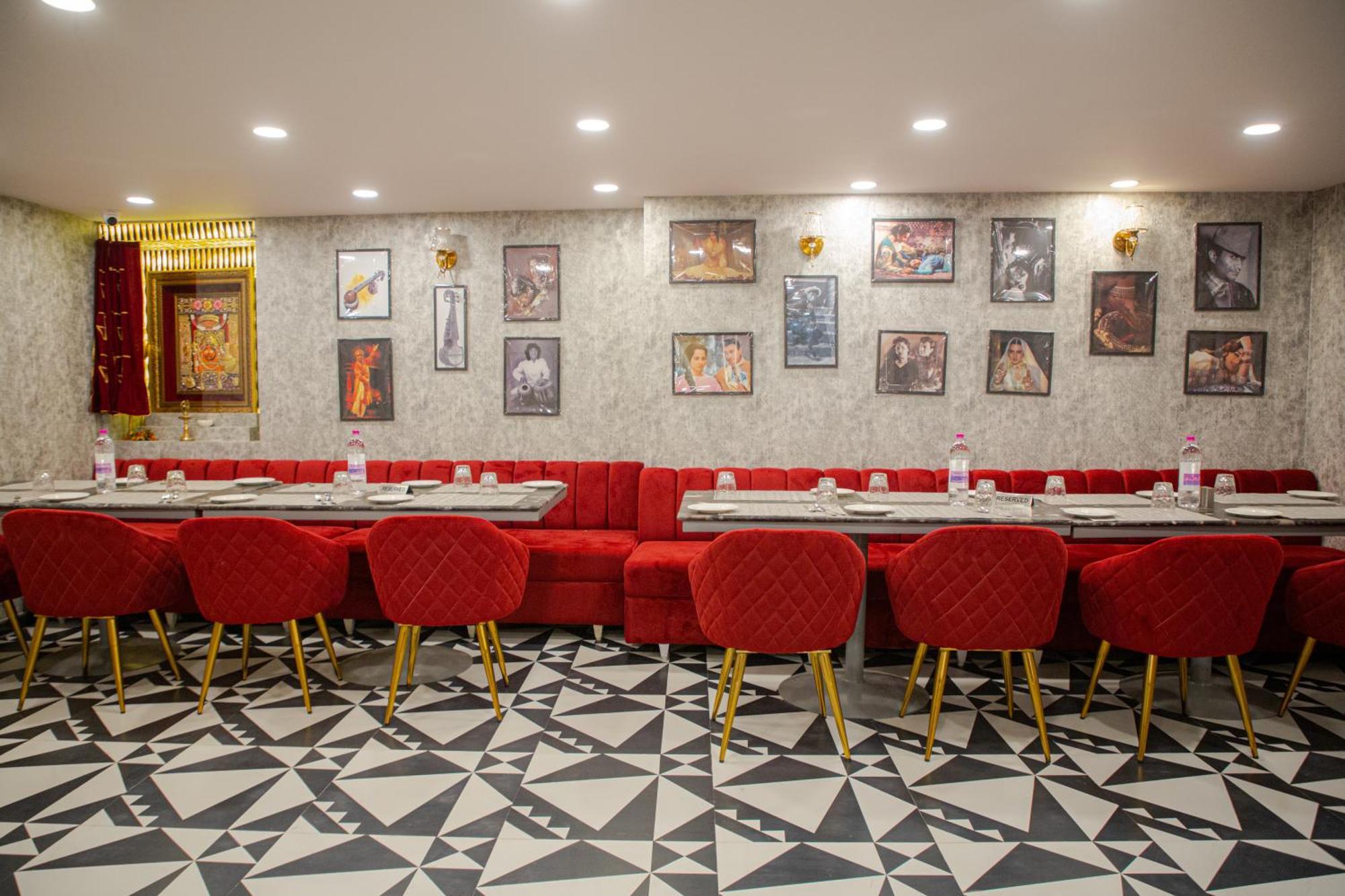 Pearl Courtyard Varanasi